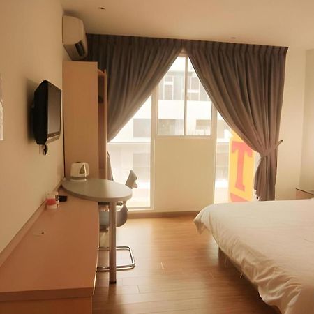Hotel City Comfort Inn Puchong Ngoại thất bức ảnh