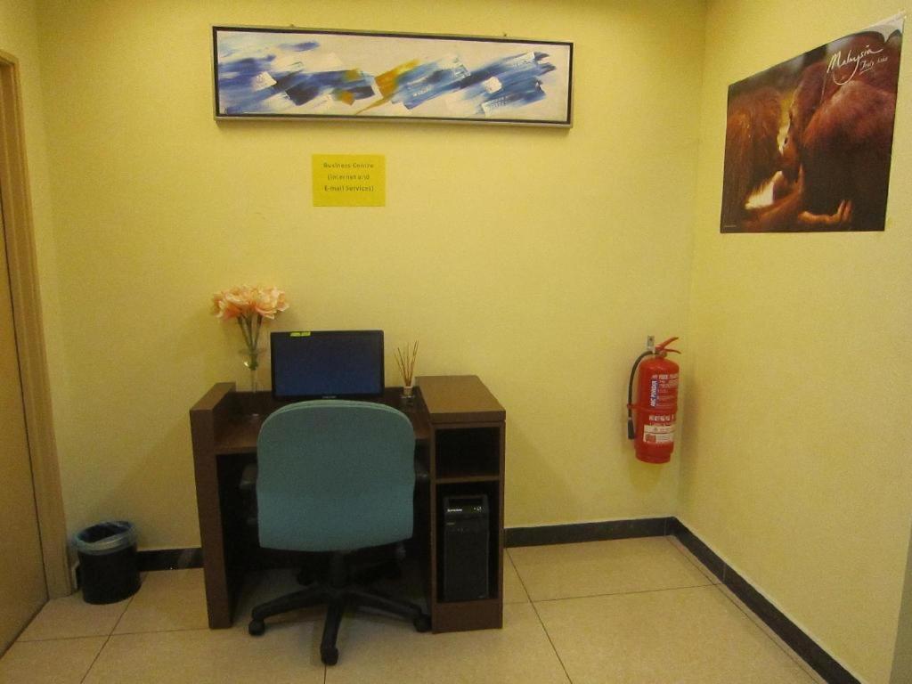 Hotel City Comfort Inn Puchong Ngoại thất bức ảnh