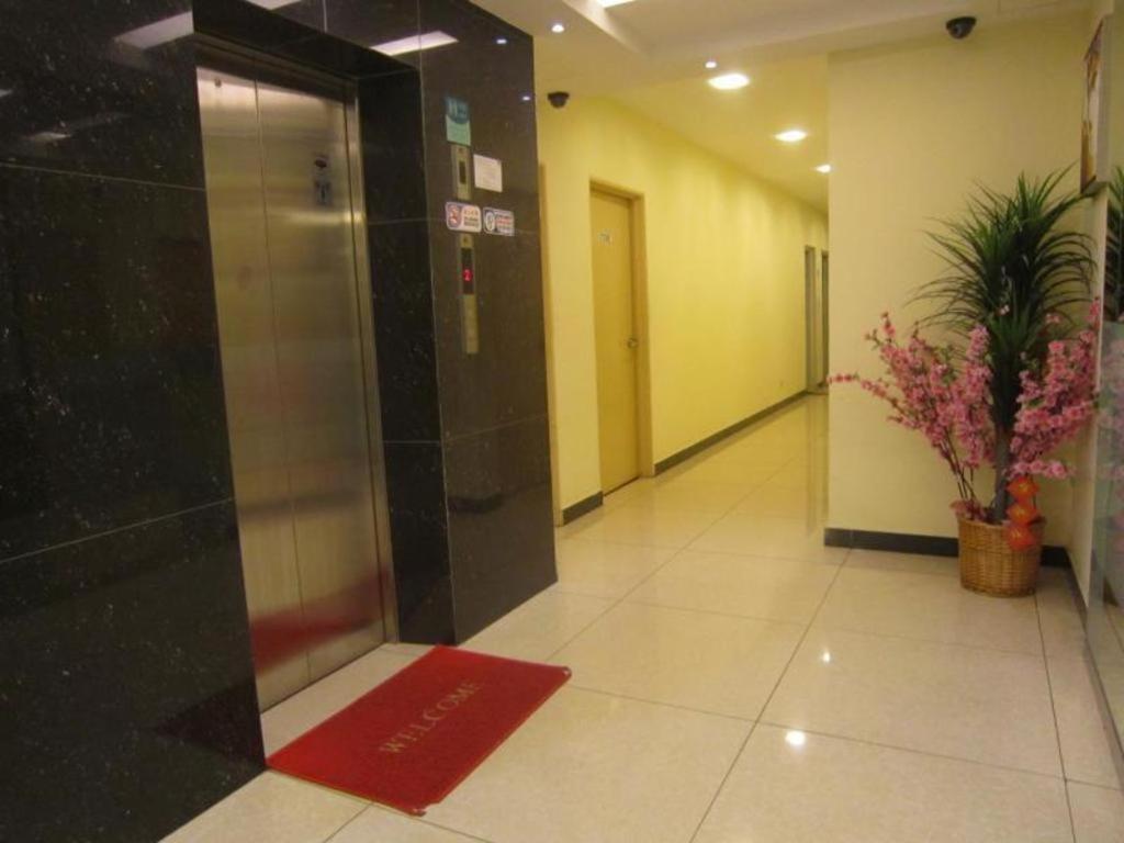 Hotel City Comfort Inn Puchong Ngoại thất bức ảnh
