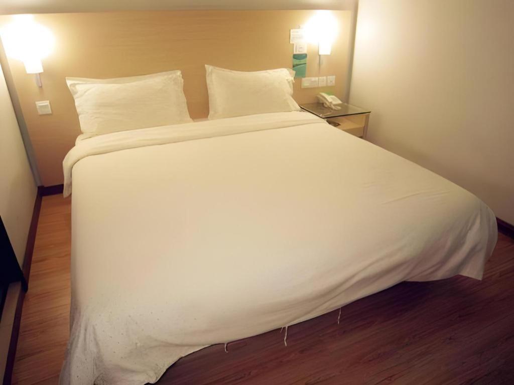 Hotel City Comfort Inn Puchong Ngoại thất bức ảnh
